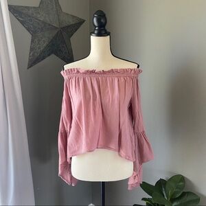 Sun & Shadow Bell Sleeve Off The Shoulder Blouse Sz XS